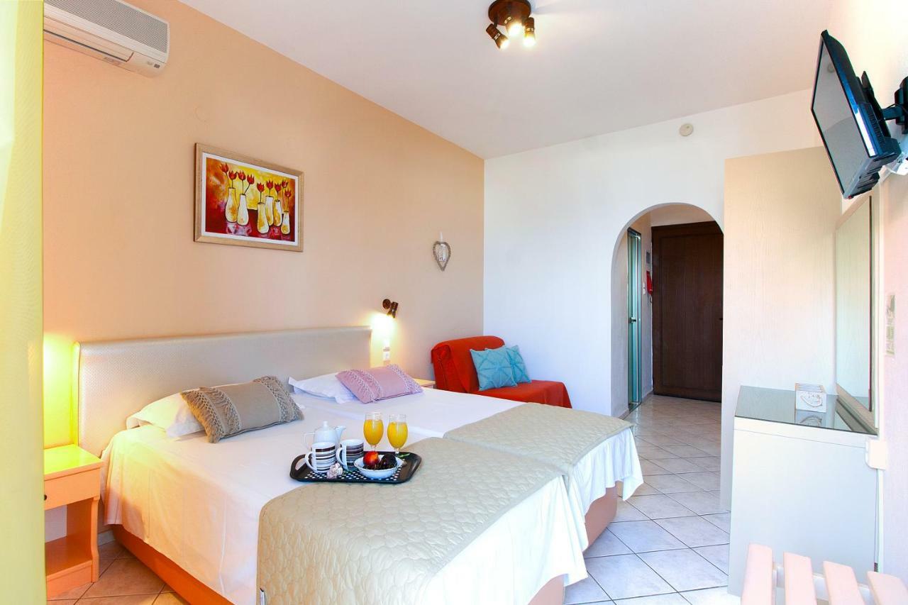 Hotel Rea Megali Ammos  Zewnętrze zdjęcie